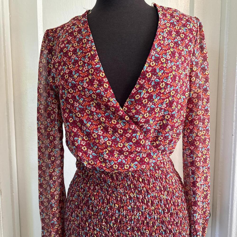 Extremely Flattering Summer Dress - image 2